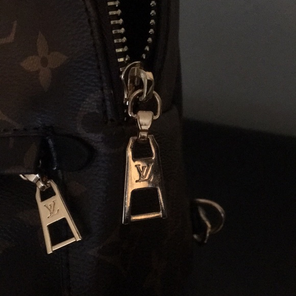 LV Palm Springs Mini Backpack - Picture 6 of 7